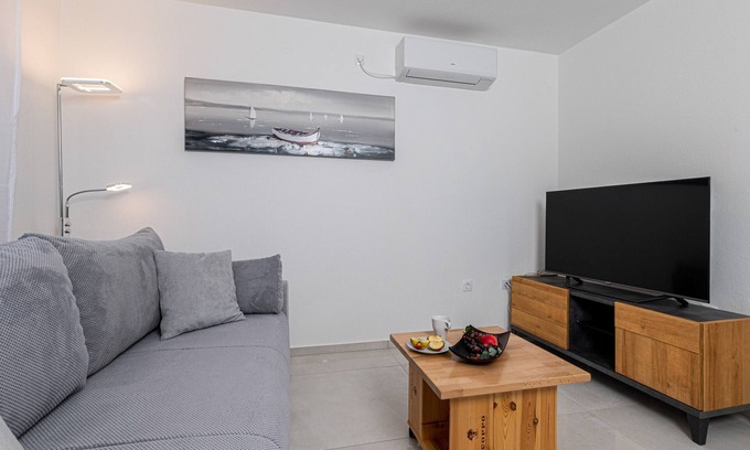 Rabac Apartamento | neues Apartment mit grosser Terrasse