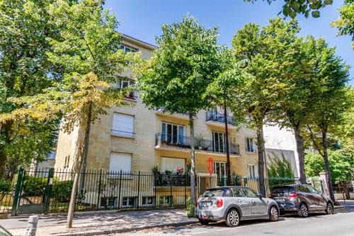 Neuilly-sur-Seine Cama Y Desayuno | Neuilly-sur-Seine calme et lumineux. B&B. 3 chambres