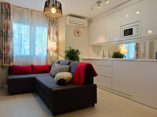 Pedregalejo Apartamento | Neverending Loft