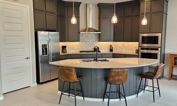 Festival Ranch Casa | New 2-bedroom house in 55+ community provides leisure living and mountain views.
