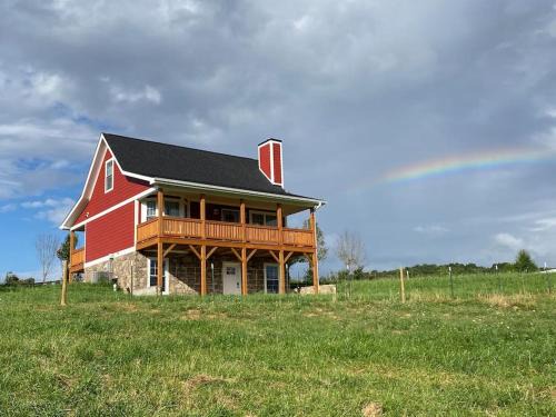 Candler Casa | New 2BR house, panoramic views, 15 min to DT AVL