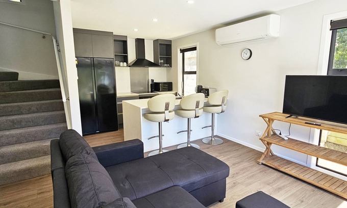 Wellington Casa | NEW 3 Bedroom and Garage Home, City Fringe!