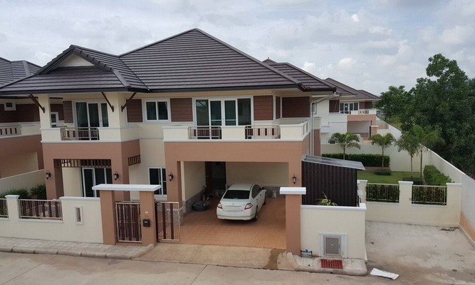 Hat Yai Casa | Nueva villa de 300M2 cerca de Songkhla / Had