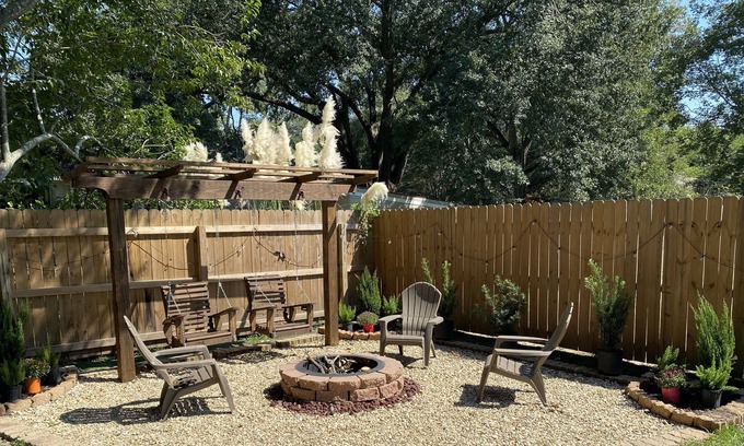 Zachary Casa | New 3BR/2BA Home In Heart Of Zachary (THREE BEDROOM)