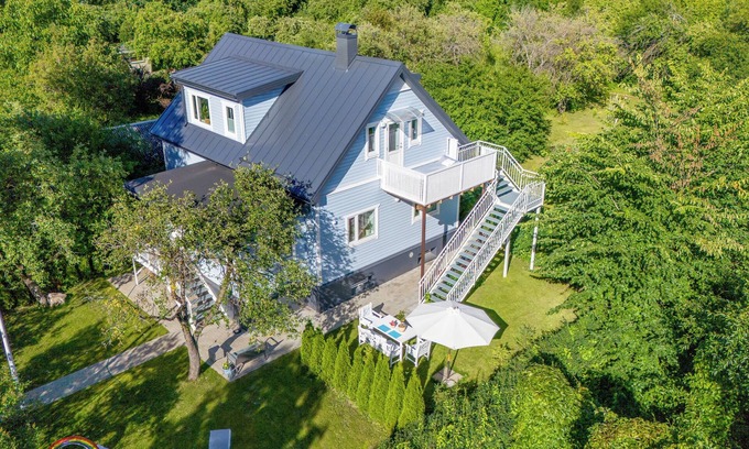 Kesklinn Casa | New 3BR family friendly home with huge garden&free parking