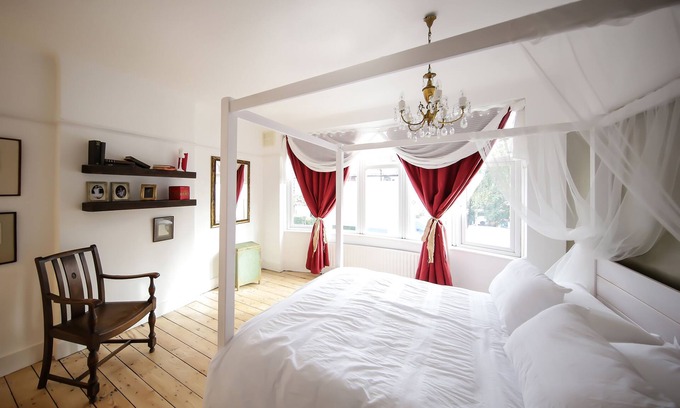 Bruce Grove Casa | NUEVO: casa familiar de 4 camas - ¡DEBE ver! DESAYUNO GRATUITO y APARCAMIENTO GRATUITO