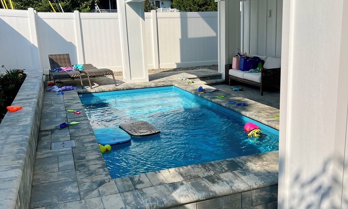 Lewes Casa | BRAND NEW 7-bed with PRIVATE POOL! Lewes Beach Hideaway, steps to beach & town!!