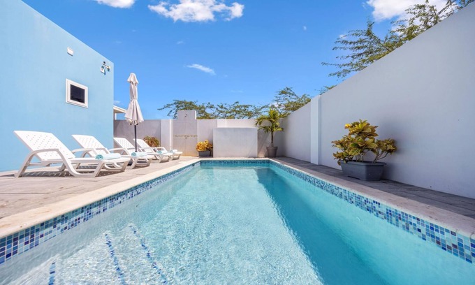 Alto Vista Apartamento | New Amazing StudioPoolBBQPatio5 min->PalmBeach