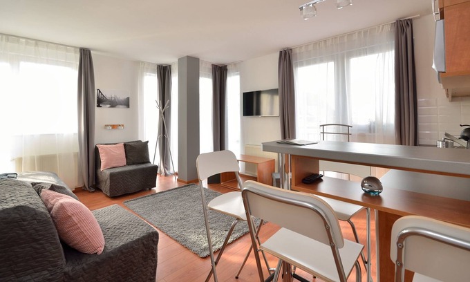 Erzsebetvaros Apartamento | NUEVO apartamento en EastRailwaystation