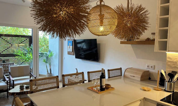 Cascais Apartamento | NEW Apart 2bdr Great Balcony 10min Center Cascais