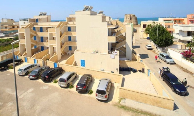 Torre Mozza Apartamento | Nuevo apartamento en el segundo piso y 120 m de la playa