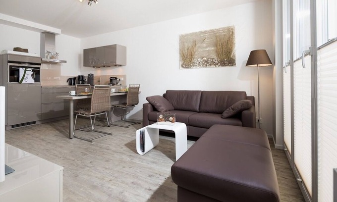 Norderney Apartamento | Apartamento nuevo, mobiliario de marca en un diseño moderno en un nivel de 5 *
