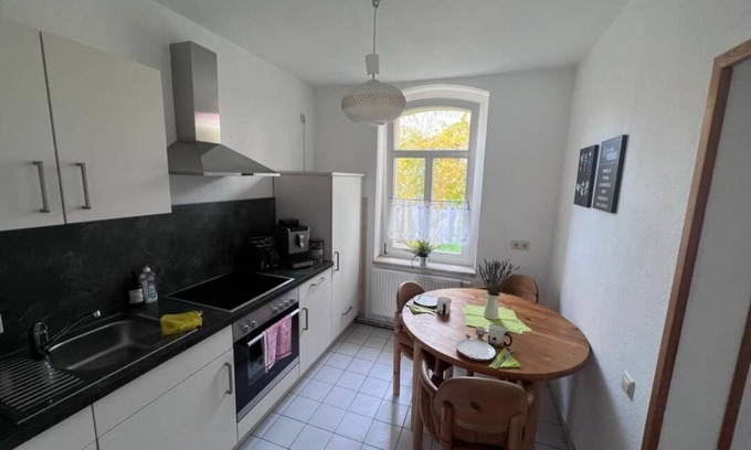 Halle Apartamento | NEW Apartment Milchstrasse Halle