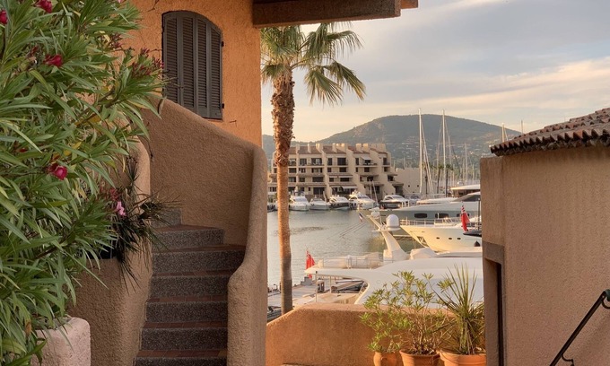 Port Cogolin Apartamento | Appart Hotel Saint-Tropez