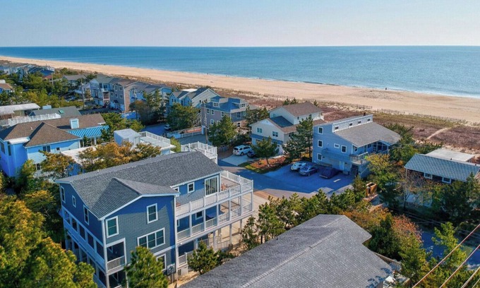 Bethany Beach Casa | Nueva casa de playa en playa privada con amplias terrazas y vistas panorámicas al mar