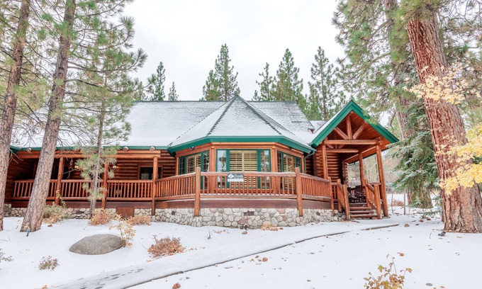 Summit Estates Cabina | New! Bearadise ~ Summit Lodge