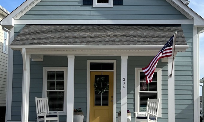 Morehead City Casa | New Beaufort home at Beau Coast Retreat for ultimate comfort and fun!