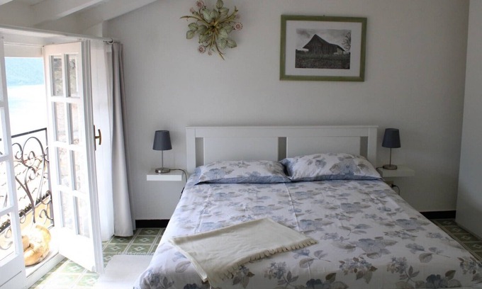 Albogasio Casa | ¡NUEVA vista hermosa desde un hogar acogedor y acogedor te espera en Casa Marlis!