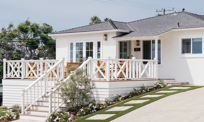 Point Loma Heights Casa | New! Beautiful Beach House Steps from Sunset Cliffs!