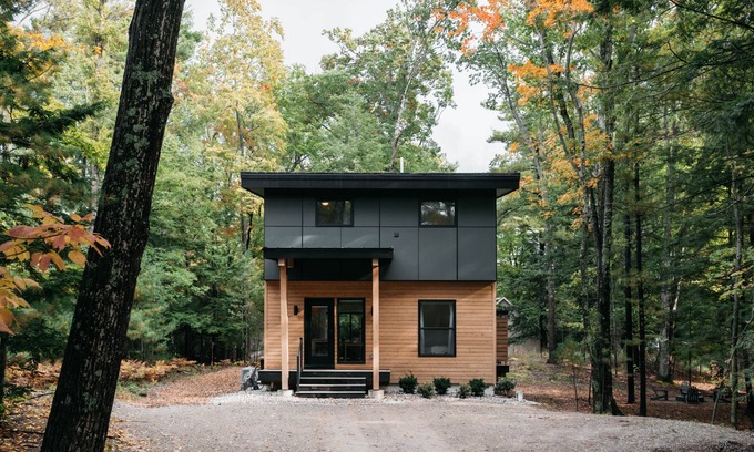 Glen Arbor Cabina | *New build in the heart of Glen Arbor*