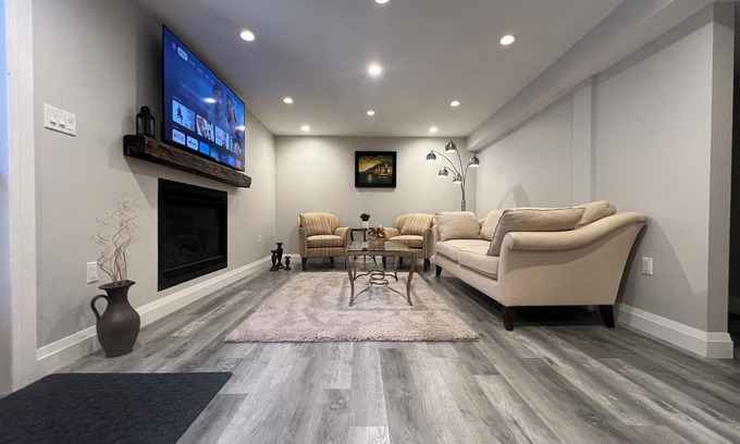 Barrie Casa | New-built 2-bedroom Luxury stay