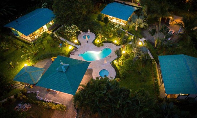 Cahuita Casa | New Caribe Point