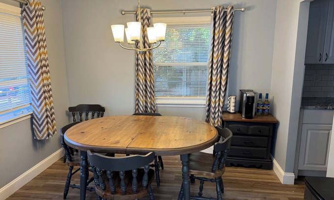 New Castle Casa | New Castle vacation home 10 minutes from Christiana Mall