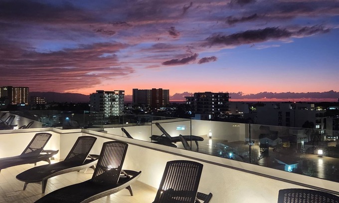 Puerto Vallarta Condominio | New centrally condo with amazing views and great Location!!