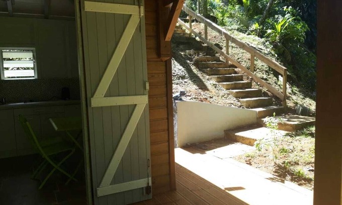 Sainte-Rose Villa | Nuevo chalet en Sainte Rose