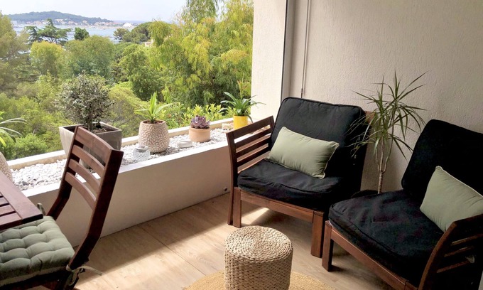La Seyne-sur-Mer Apartamento | New - Charm & Quiet - TAMARIS, Sea view, Swimming pool