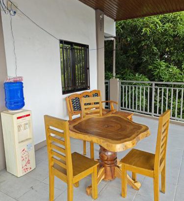 Capas Apartamento | New Clark City Guest House