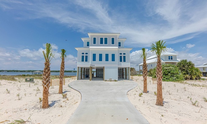 Gulf Shores Casa | New Coastal Modern Home, 9BR/8.5 BA, Pool, Steps From the Beach, Sleeps 28