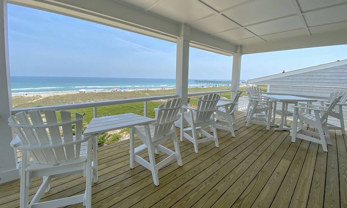 South End Casa | New Construction, Oceanfront Duplex. Top level 4BR/3.5BA with private elevator.
