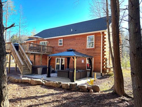 Blakeslee Casa | NEW Construction - 7 Bedroom Log Cabin