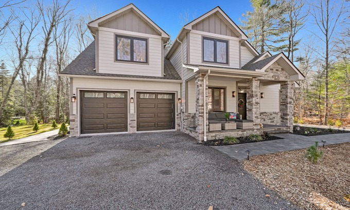 Pocono Pines Casa | New Construction - Lake Naomi 4 Bedroom Gem