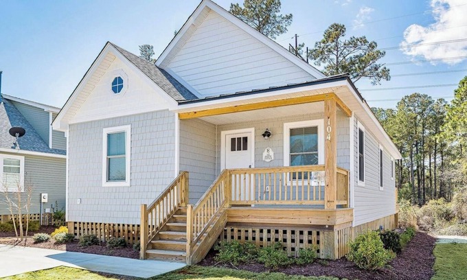 Harbinger Casa | New Cottage on NC Outer Banks!
