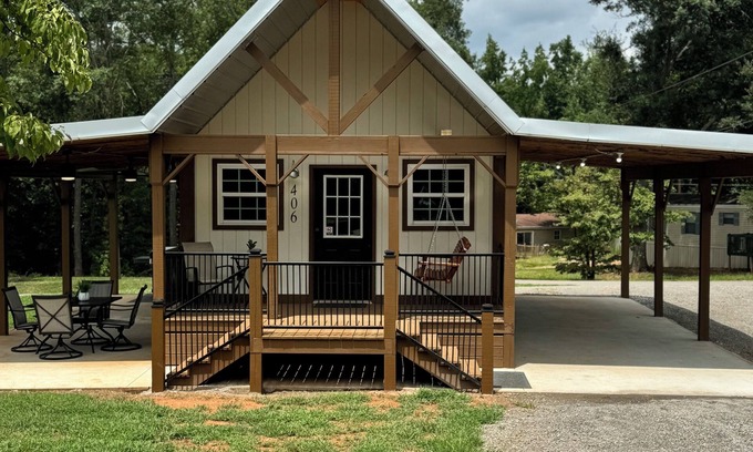 Townville Cabina | New! Cozy Cabin 4/Lake Hartwell/Green Pond Lndg/Broyles Landing/Covered Shelter