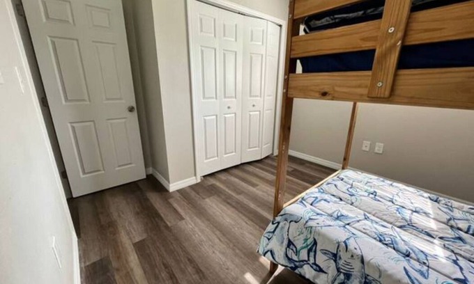 Nichols Apartamento | NEW! Cozy House near Golf Club /Airport
