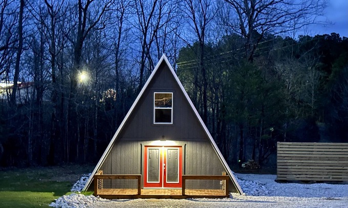Clarkson Cabina | ✨ NEW Custom A-Frame cabin near Mammoth Cave and <1 mi. to Nolin Lake