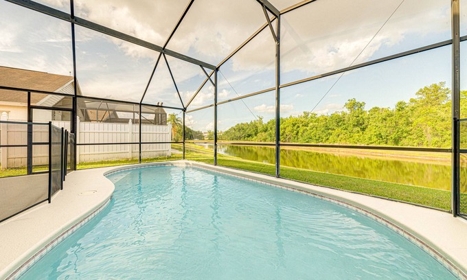 Indian Point Casa | New! Disney Vacation Oasis! Lake View & Heated Pool.