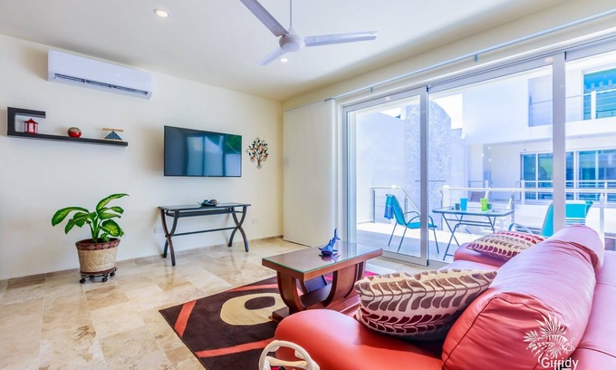 Centro - Supmza 001 Condominio | New Downtown Condo Near Playa Norte
