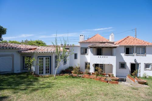 Almocageme Casa | New Family Country House