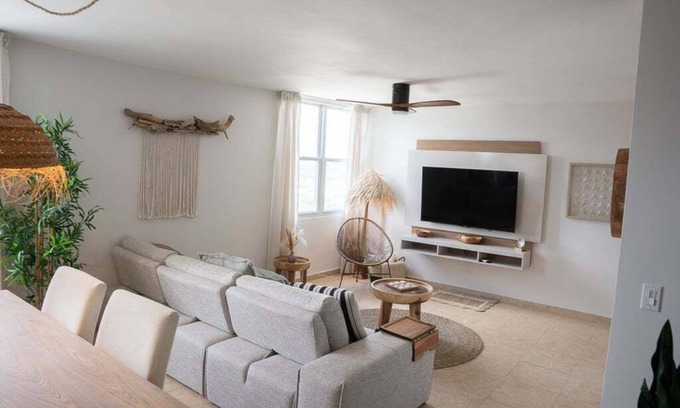 La Pared Condominio | NEW! Fully Remodeled Condo with Ocean Views