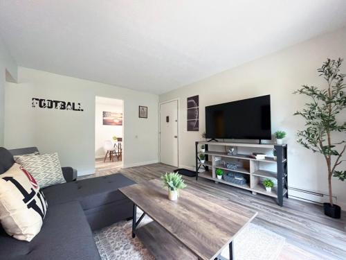 Canton Apartamento | New Hall Of Fame Apt! - 7 Min Walking Distance
