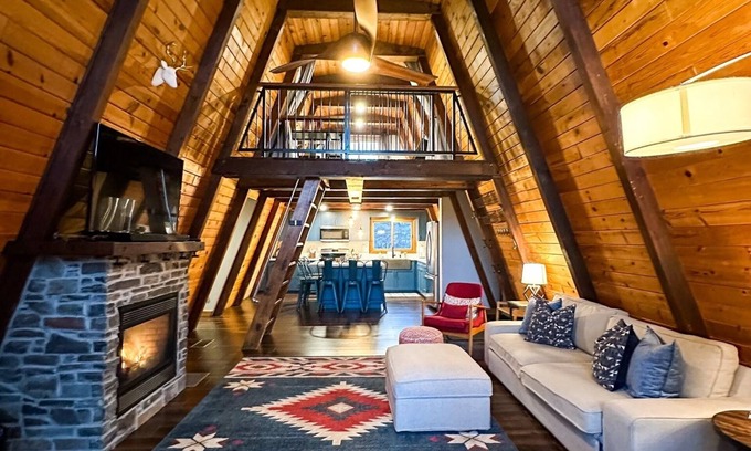 Highland Pines Cabina | NEW Highland Pines A-Frame Chalet
