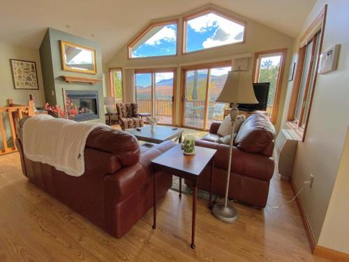 Bretton Woods Casa | NEW HOME BY BRETTON WOODS VACATIONS Stunning views from custom home in Bretton Woods D86