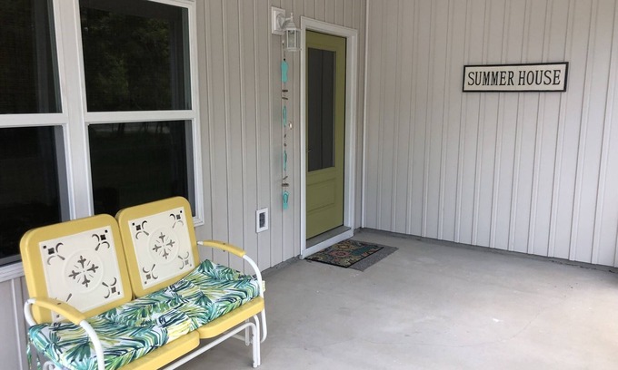 Port St. Joe Casa | New home close to bay and downtown 8 minute walk to bay