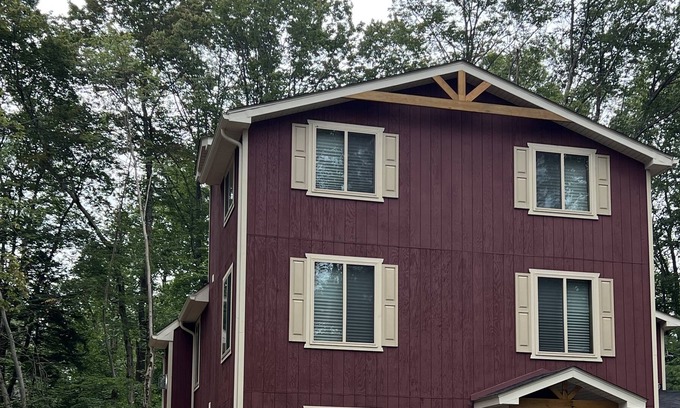 Pocono Pines Chalet De Esquí | New Home Getaway. Relax & Release. Fall Foliage. Alternative to Kalahari.