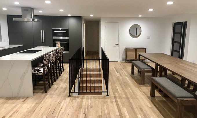 Salt Lake City Casa | New Home & Luxury Finishes + Breathtaking Views!! Huge Open Concept - Sleeps 8