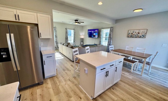 High Point Casa | New House! Close to HPU & HPMKT
